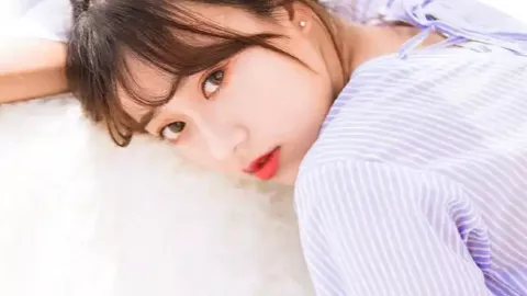 女子感谢公公带娃