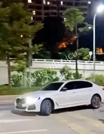 潮州宝马冲卡事件